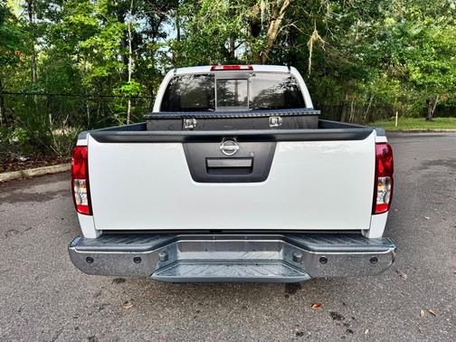 2019 Nissan Frontier SL