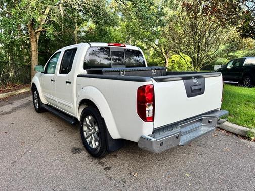 2019 Nissan Frontier SL