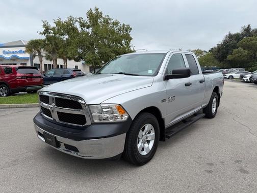 2018 RAM 1500 ST