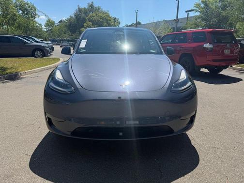 Midnight Silver Metallic 2023 Tesla Model Y Long Range