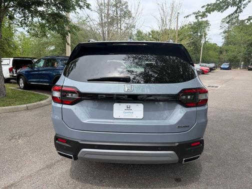 Gray 2025 Honda Pilot Touring