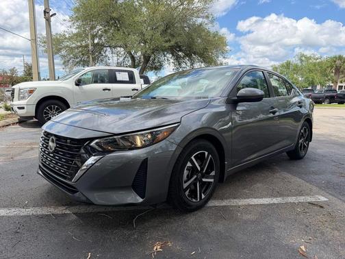 Gun Metallic 2024 Nissan Sentra SV