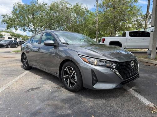 Gun Metallic 2024 Nissan Sentra SV