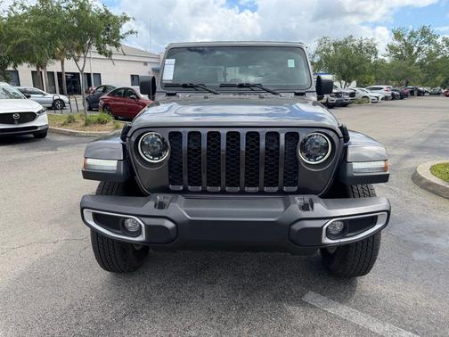 Granite Crystal Clearcoat Metallic 2023 Jeep Gladiator Sport