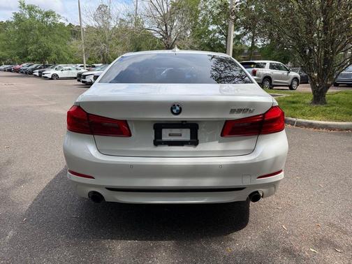 2018 BMW 530e iPerformance