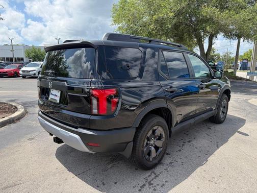 Crystal Black Pearl 2026 Honda Passport RTL Towing