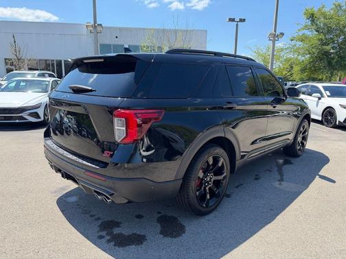Black Metallic 2020 Ford Explorer ST