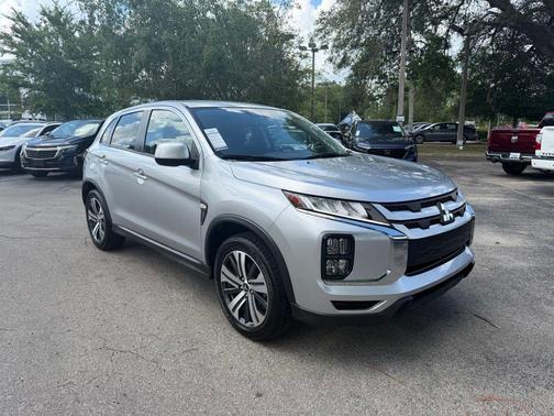 Alloy Silver Metallic 2024 Mitsubishi Outlander Sport 2.0 ES