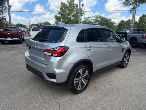 Alloy Silver Metallic 2024 Mitsubishi Outlander Sport 2.0 ES