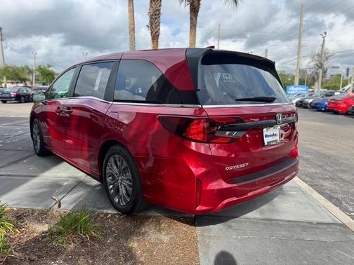 2025 Honda Odyssey Touring