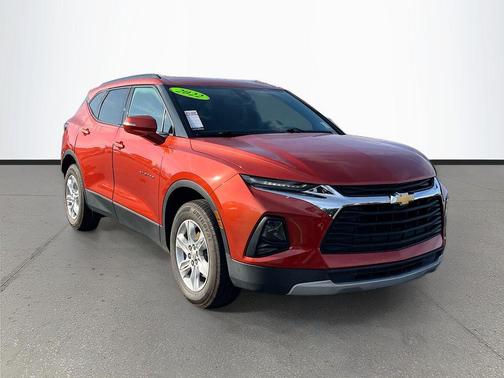 Cayenne Orange Metallic 2022 Chevrolet Blazer 2LT