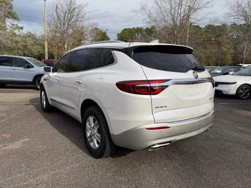 2018 Buick Enclave Essence