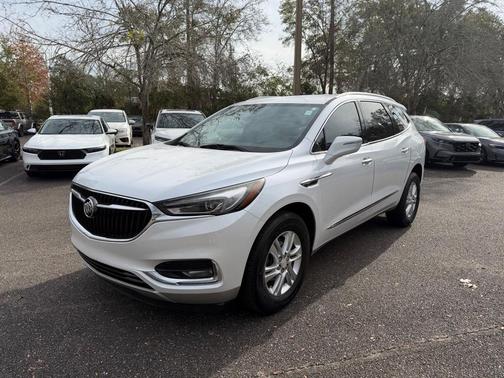 2018 Buick Enclave Essence
