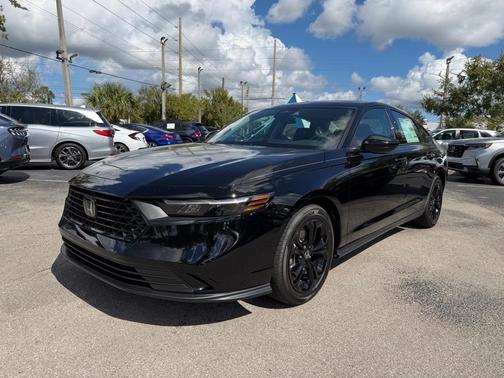 2025 Honda Accord SE