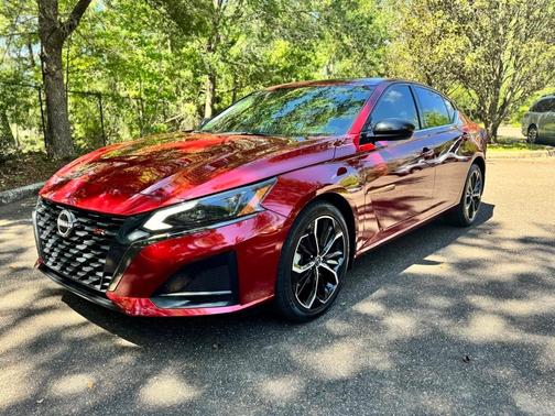 2023 Nissan Altima 2.5 SR