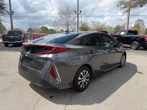 2020 Toyota Prius Prime XLE