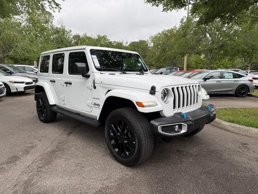 Bright White Clearcoat 2023 Jeep Wrangler 4xe Sahara