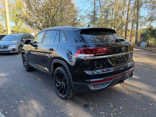 2023 Volkswagen Atlas Cross Sport 3.6L V6 SE w/Technology
