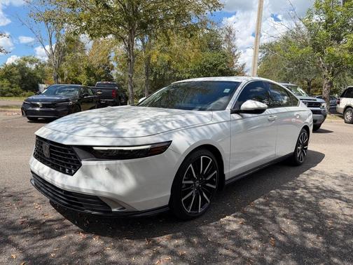 2023 Honda Accord Hybrid Touring