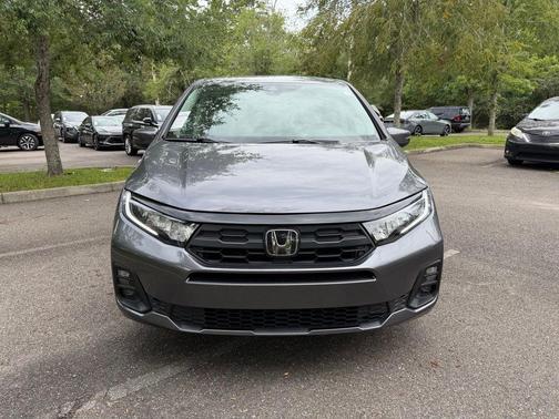 Sonic Gray Pearl 2025 Honda Odyssey EX-L