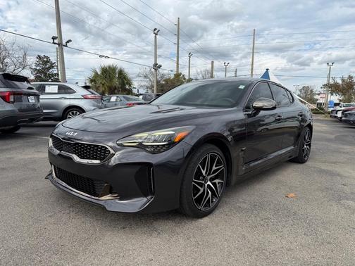 2022 Kia Stinger GT-Line