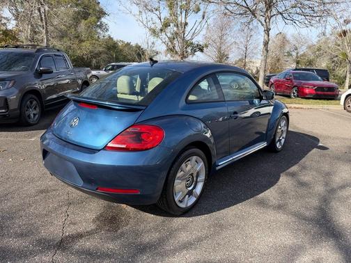 2016 Volkswagen Beetle 1.8T SEL