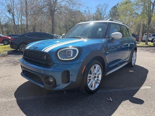 2023 MINI Countryman Cooper S