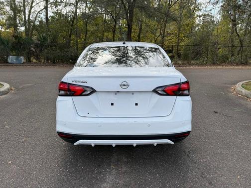 2021 Nissan Versa S