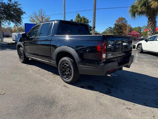 2025 Honda Ridgeline TrailSport+