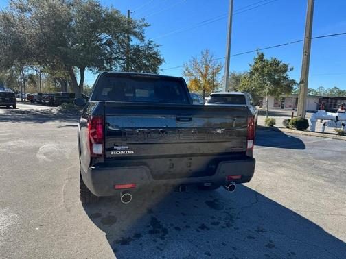 2025 Honda Ridgeline TrailSport+