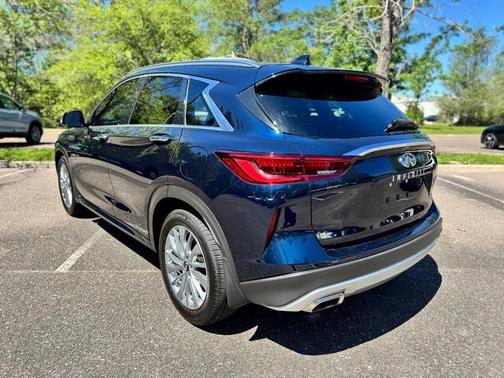 2023 INFINITI QX50 Luxe
