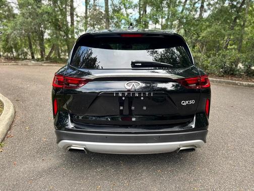 2022 INFINITI QX50 ESSENTIAL