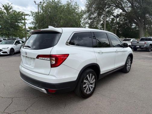 White 2021 Honda Pilot EX-L