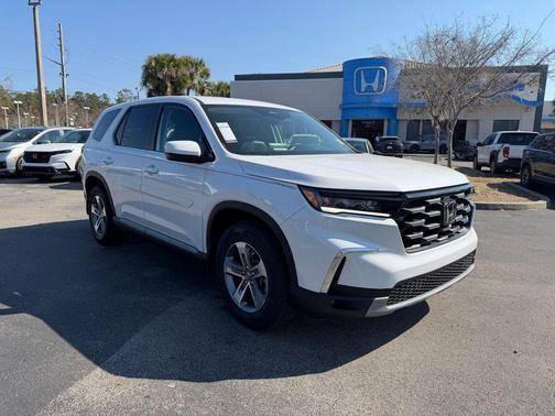 2023 Honda Pilot EX-L 8-Passenger