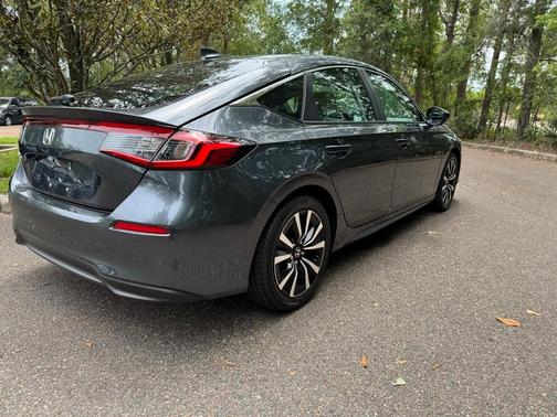 2023 Honda Civic EX-L