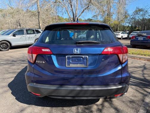 2017 Honda HR-V LX