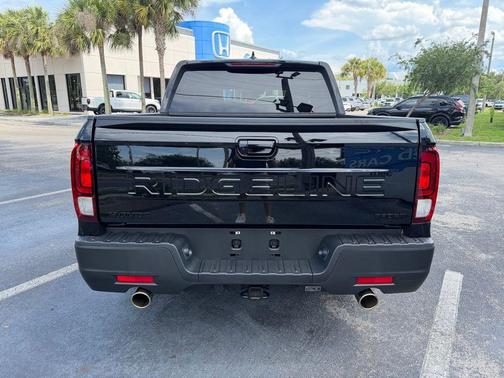 Crystal Black Pearl 2026 Honda Ridgeline Sport