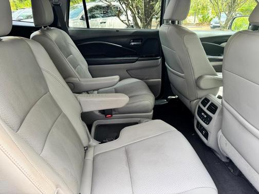 2016 Honda Pilot Elite