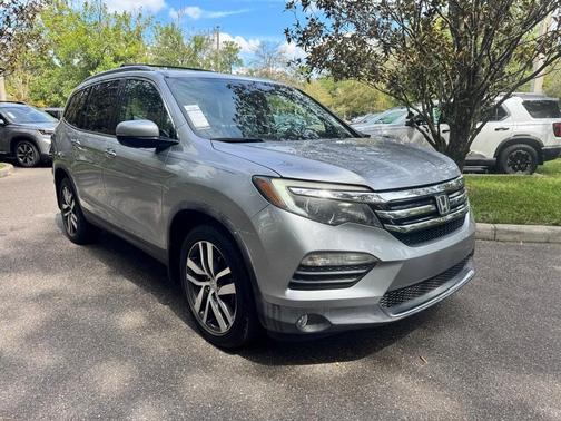 2016 Honda Pilot Elite