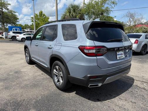 Sonic Gray Pearl 2026 Honda Pilot EX-L