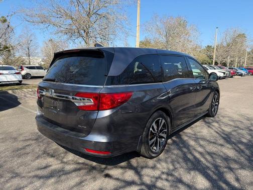 2018 Honda Odyssey Elite