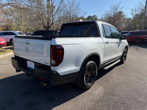 2022 Honda Ridgeline Black Edition