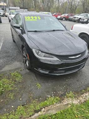 2015 Chrysler 200 S AWD
