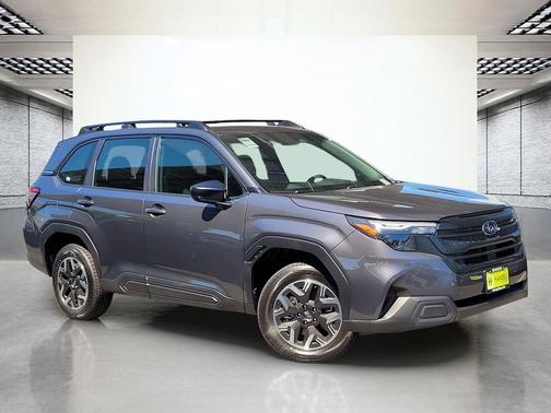 Magnetite Gray Metallic 2026 Subaru Forester Base
