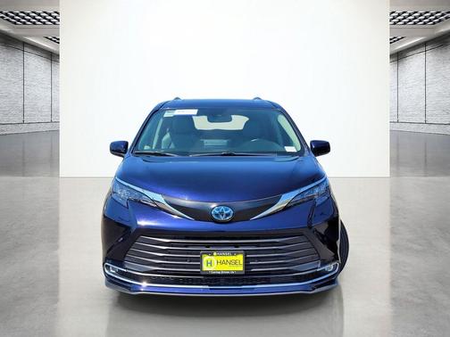 Blueprint 2024 Toyota Sienna XLE