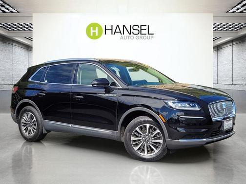 INFINITE BLACK MET CC 2023 Lincoln Nautilus Standard