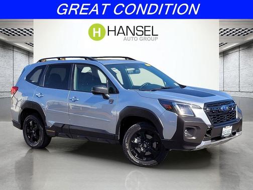 Ice Silver Metallic 2022 Subaru Forester Wilderness