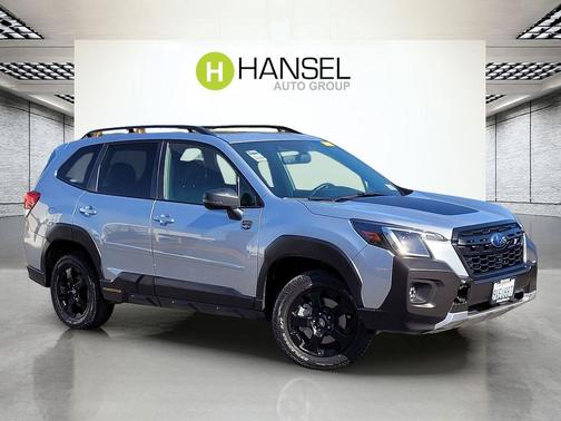 Ice Silver Metallic 2022 Subaru Forester Wilderness
