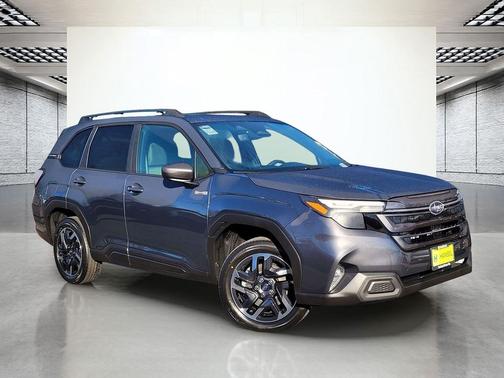 2025 Subaru Forester Hybrid Premium