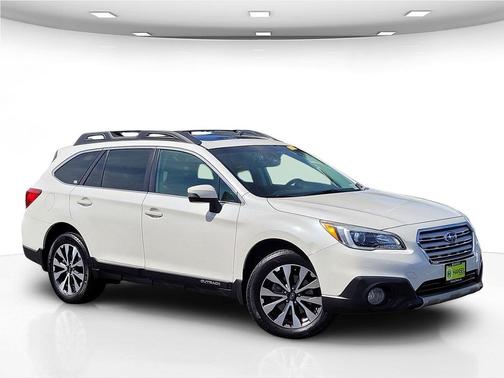 Crystal White Pearl 2017 Subaru Outback 2.5i Limited